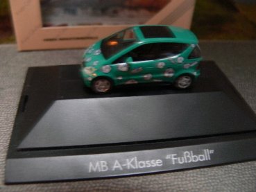 1/87 Herpa MB A-Klasse Fußball 139088