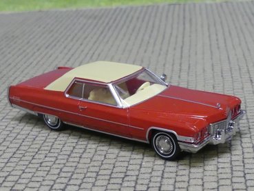 1/87 Brekina Cadillac Coupe deVille rot metallic, Dach elfenbein 18125