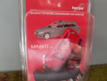 1/87 Herpa MiniKit Mercedes-Benz C-Klasse T-Modell rot 013284