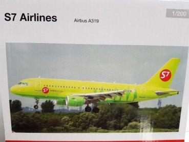 1/200 Herpa S7 Airlines Airbus A319 VP-BHQ 559072