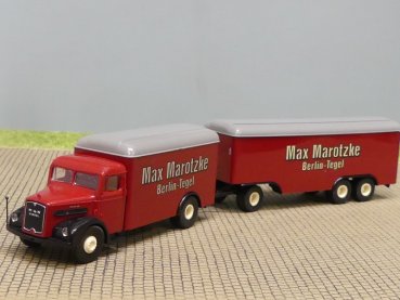 1/87 Brekina MAN F8 Max Marotzke Koffer-Hängerzug 2/3