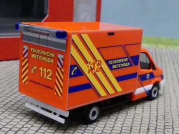 1/87 Herpa MB Sprinter ‘13 Koffer-LKW Feuerwehr Metzingen 096690