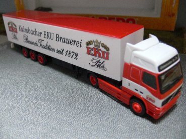 1/87 Albedo Volvo FH16 EKU Brauerei Koffer-SZ Sattelzug