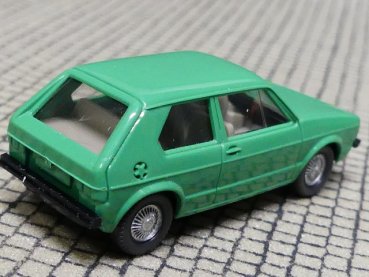 1/87 Wiking VW Golf I 2-türig grün i.A hellbraun A 45/1