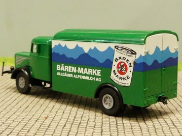 1/87 Brekina Büssing 8000 Bärenmarke Solo-LKW Koffer