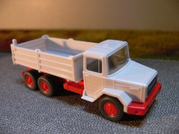 1/87 Wiking Magirus Deutz Kipper weiß 673