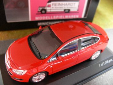 1/43 Minichamps Opel Astra 2012 powerrot 410 042001