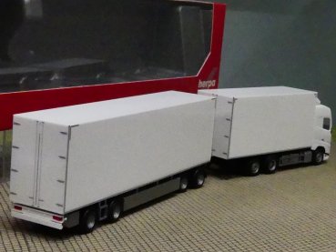 1/87 Herpa Volvo FH Gl. 2020 Schwedencombi weiß 315302