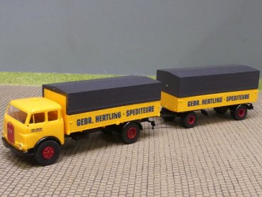 1/87 Brekina MAN 10.212 Hertling Spediteure Planen Hängerzug 78350