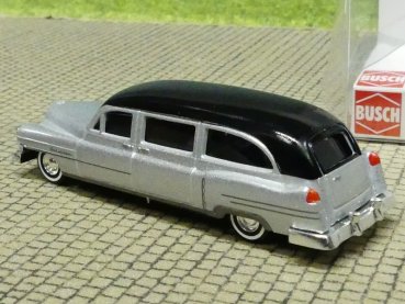 1/87 Busch Cadillac Station Wagon'52 silbermetallic 43480