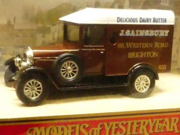 Matchbox Yesteryear Morris Cowley Van 1929 Sainsbury Y-19