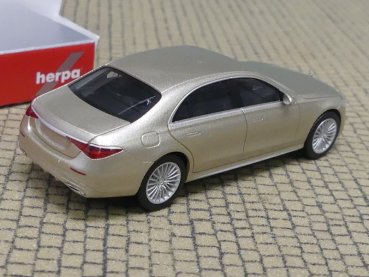 1/87 Herpa MB S-Klasse kalaharigold metallic 430869-002