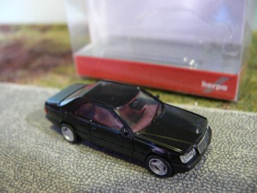 1/87 Herpa MB Mercedes-Benz E 320 Coupé schwarz 028813