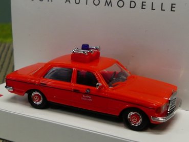 1/87 Busch MB W123 Feuerwehr Berlin 46859