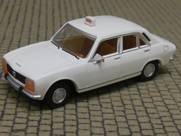 1/87 Brekina Peugeot 504 TAXI weiss 92992