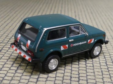 1/87 Brekina Lada Niva Hamburger Hochbahn