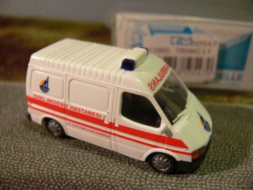 1/87 Rietze Ford Transit Ambulans Özel Akdeniz Hastanesi Türkei TR 50547