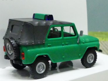 1/87 Busch UAZ 469 Bundesgrenzschutz 52101