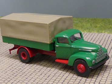 1/87 Brekina Ford FK 3500 grün 49001