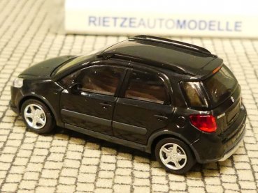 1/87 Rietze Suzuki SX4 schwarz 11390