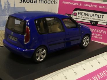 1/43 Abrex Skoda Roomster dunkelblau A33