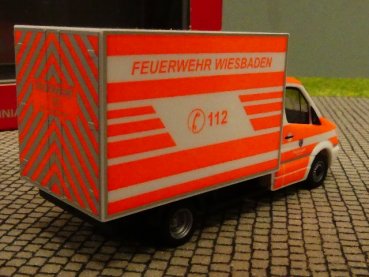 1/87 Herpa MB Sprinter Koffer Feuerwehr Wiesbaden 094511