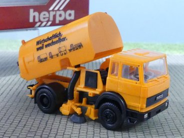 1/87 Herpa IVECO Turbo Kehrmaschine 858005