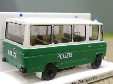 1/87 Brekina MB O 309 Polizei BUS 36702