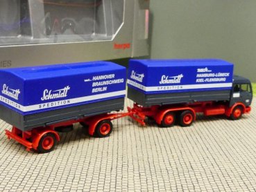 1/87 Herpa MB NG Schmidt Spedition Wechselpritschen Hängerzug