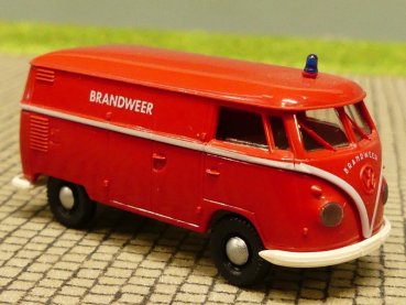 1/87 Brekina # 0221 VW T1 b Brandweer NL Kasten