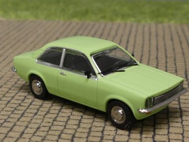 1/87 Minichamps Opel Kadett Saloon 1973 hellgrün 870 040104