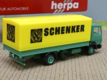 1/87 Herpa MB Atego Schenker Planen-LKW 828009