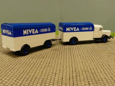 1/87 Brekina Büssing 8000 Nivea Creme-Öl Koffer Hängerzug 74514