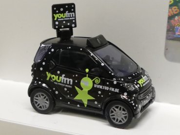 1/87 Busch Smart Fortwo youfm 46150