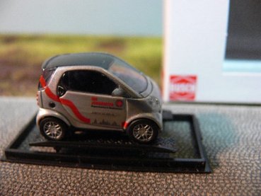 1/87 Busch Smart Fortwo Johanniter 46159