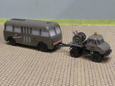 1/87 Brekina Unimog 411 Fernmeldedienst + Baubude Hängerzug 018084