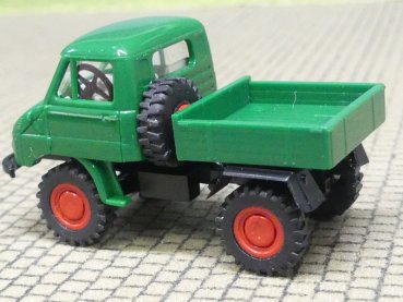 1/87 Brekina Unimog 411 grün Felgen rot