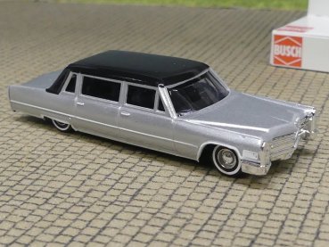 1/87 Busch Cadillac '66 silber 42958