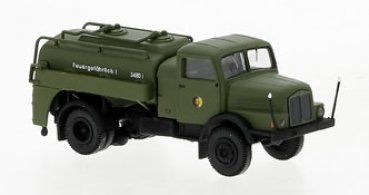 1/87 Brekina IFA S 4000-1 Tankwagen NVA 71477