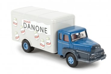 1/87 Brekina Unic ZU 122 Danone 85508