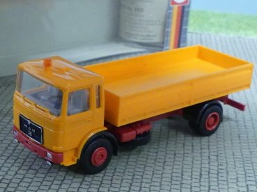 1/87 Herpa MAN F80 kommunalorange Pritsche 820295