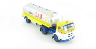 1/43 IXO Pegaso 2030 Milchwagen Leche LKW 50