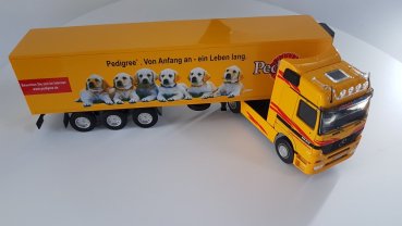 1/43 Ixo MB Actros Pedigree Sattelzug LKW Truck SZ 96