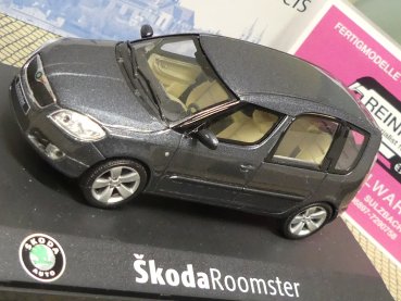 1/43 Abrex Skoda Roomster graublau A30