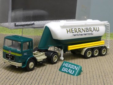 1/87 Herpa Albedo MAN F80 Herrnbräu Silo-Sattelzug