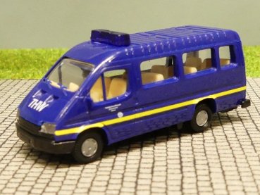 1/87 Busch Ford Transit Bus THW Sondermodell 3766 Praline