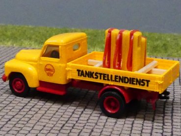 1/87 Brekina Hanomag L 28 Shell Tankstellendienst mit Beladung 37133