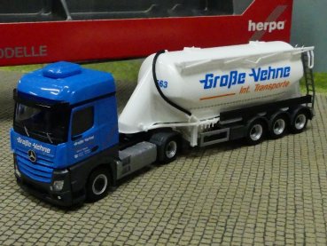 1/87 Herpa MB Actros Bigspace Große Vehne Eutersilo-Sattelzug 314169