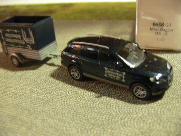 1/87 Wiking Audi Q7 Antiquitäten Schneider mit Anhänger 0133 06 B