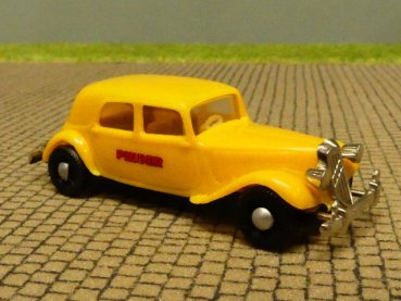 1/87 Brekina Citroen 11 CV  Pinder